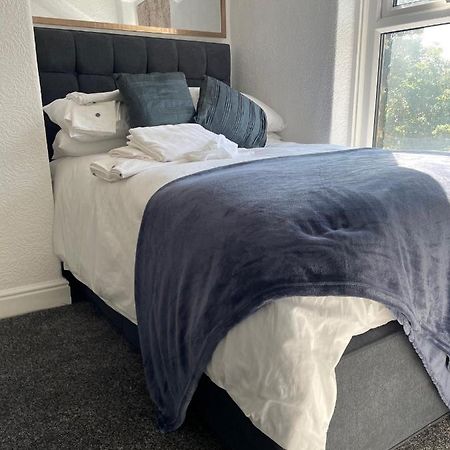 4 Bedroom House In Harrogate Town Centre Kültér fotó