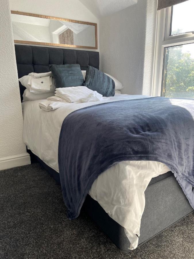 4 Bedroom House In Harrogate Town Centre Kültér fotó