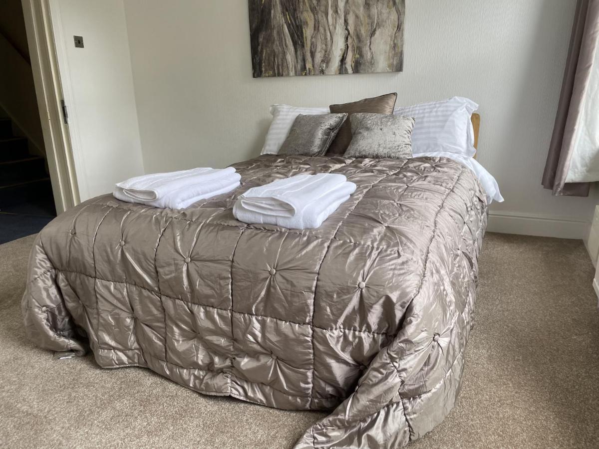 4 Bedroom House In Harrogate Town Centre Kültér fotó